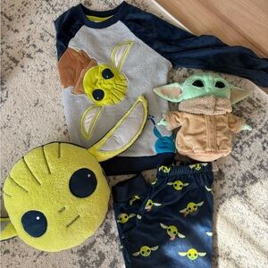 Disney Baby Yoda Pajama Set